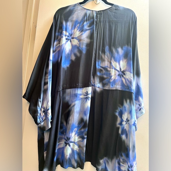 Zara Blue & Black Tie-Dye Flowy Tunic Top - Picture 8 of 14